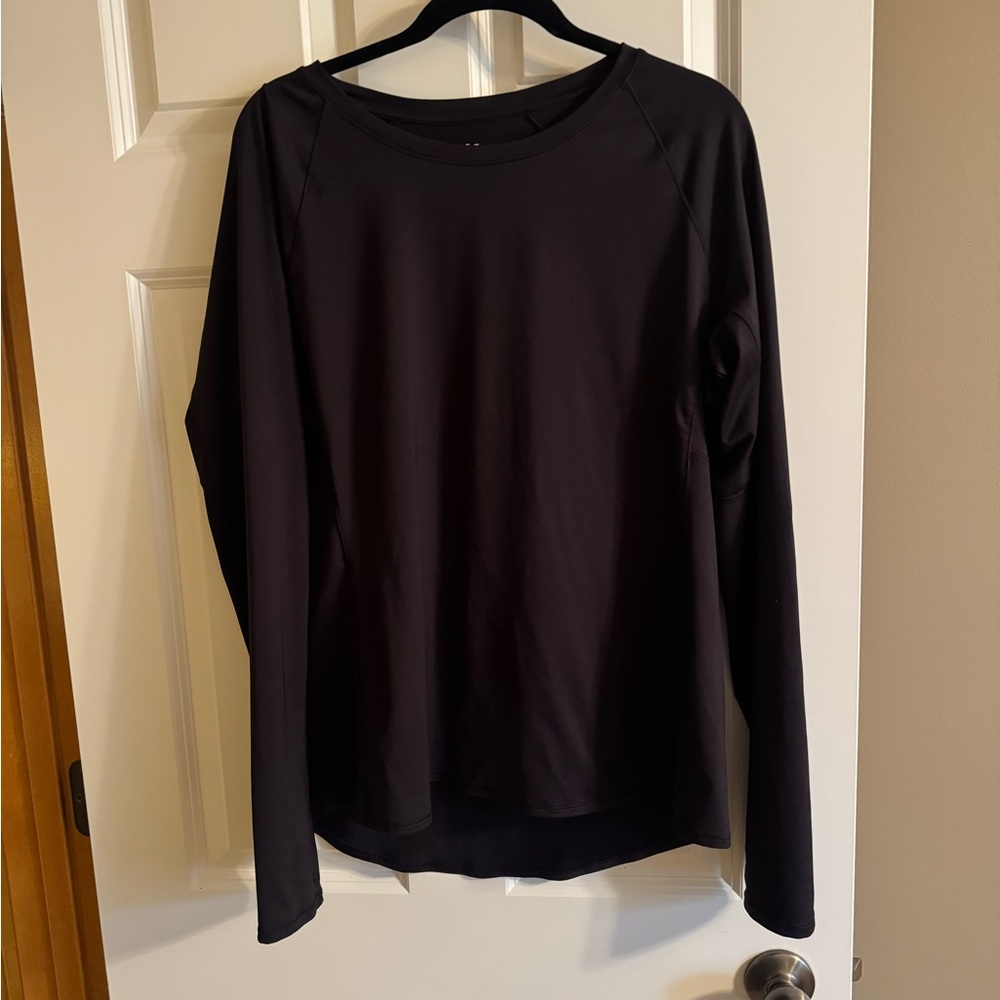 DSG Classic Black Long Sleeve Athletic Top